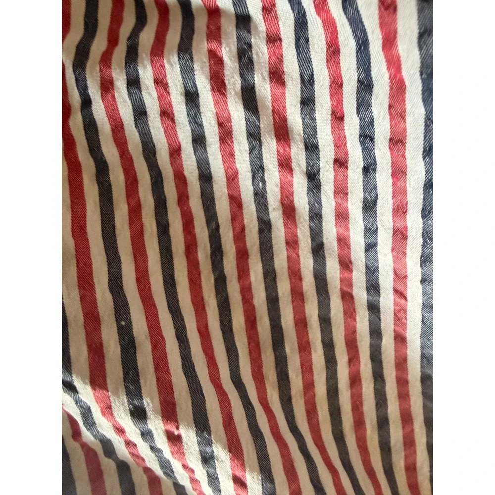Old Navy Boys Medium 8 Red White Navy Striped Seersucker Swim Trunks Shorts